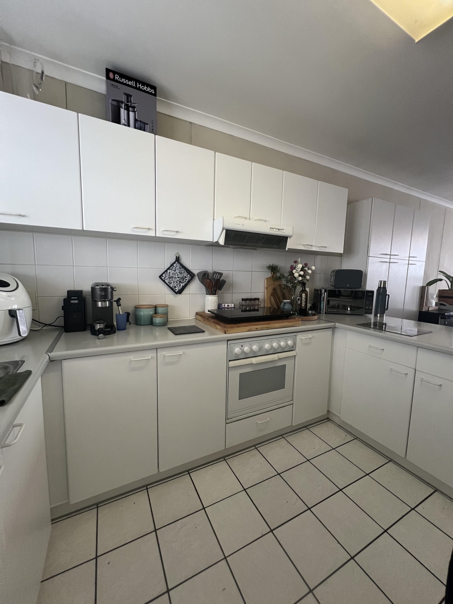 To Let 2 Bedroom Property for Rent in Van Ryneveld Western Cape